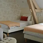 Logis Hotel Louise De Savoie