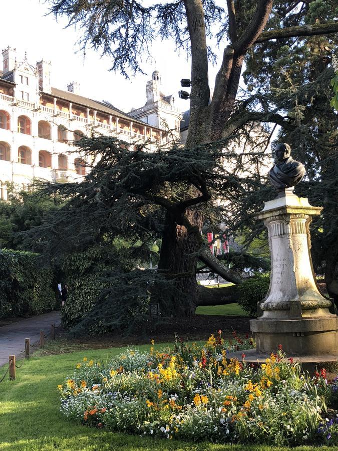 Hotel Logis Louise De Savoie Blois